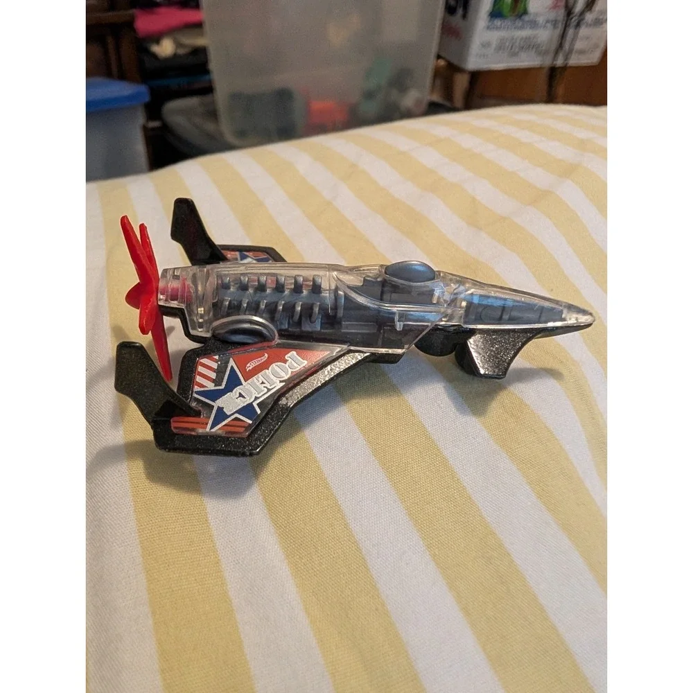 HOT WHEELS POISON ARROW BLACK & CLEAR 3 1/8